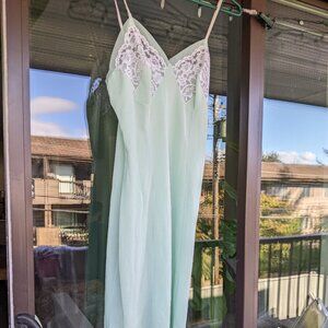Vintage mint green slip, lace and rayon